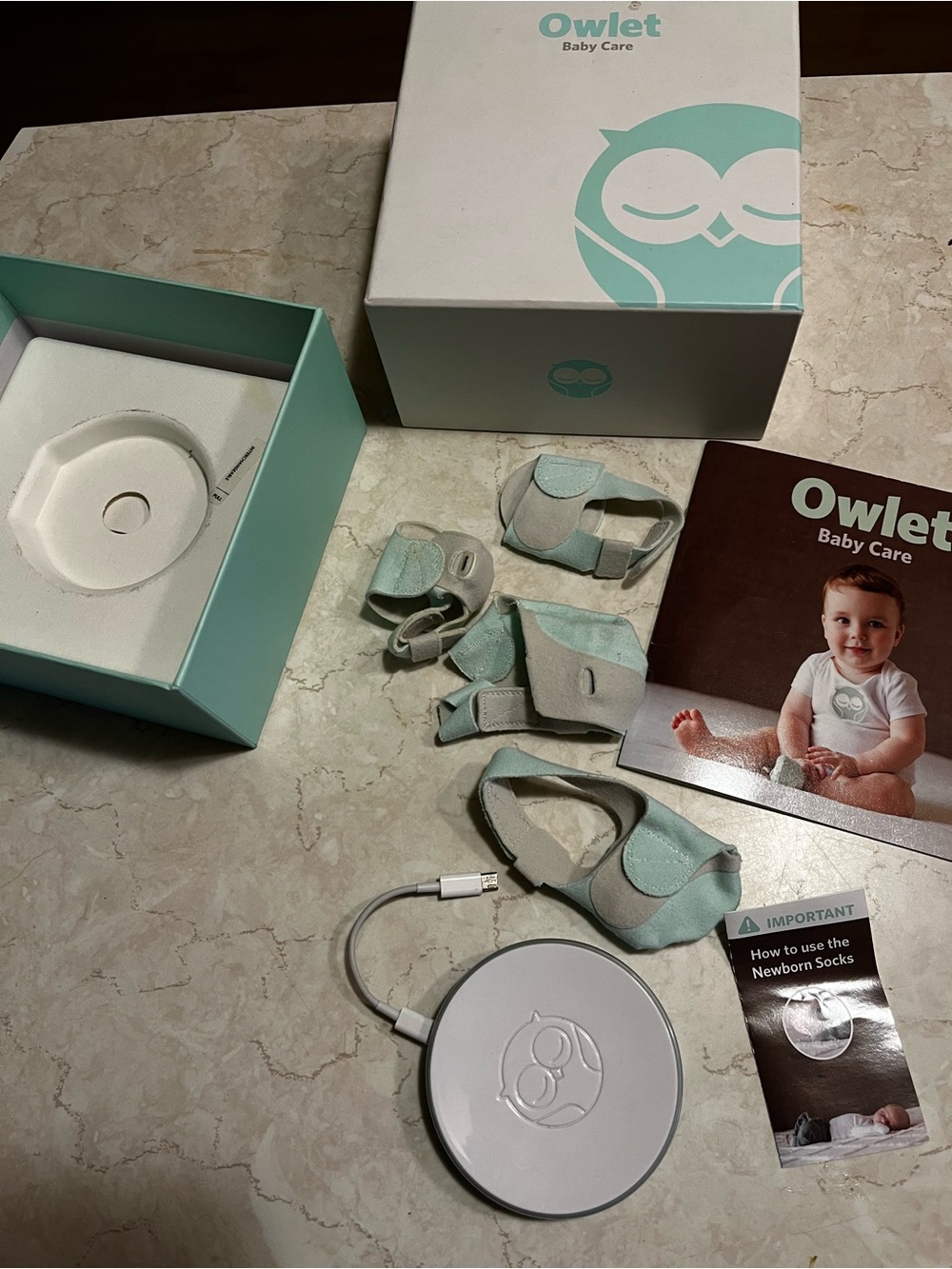 Baby Care Mint Newborn Sock Monitoring Kit